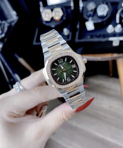 Đồng hồ Patek Philippe giá 2 triệu Nautilus nữ màu demi gold 30mm (2)