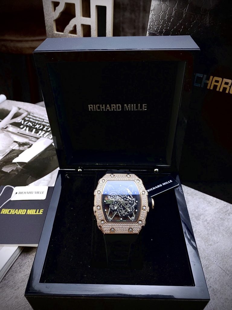 Đồng hồ Richard Mille máy Nhật giá rẻ RM35-01 màu đen đính đá 45mm (1)