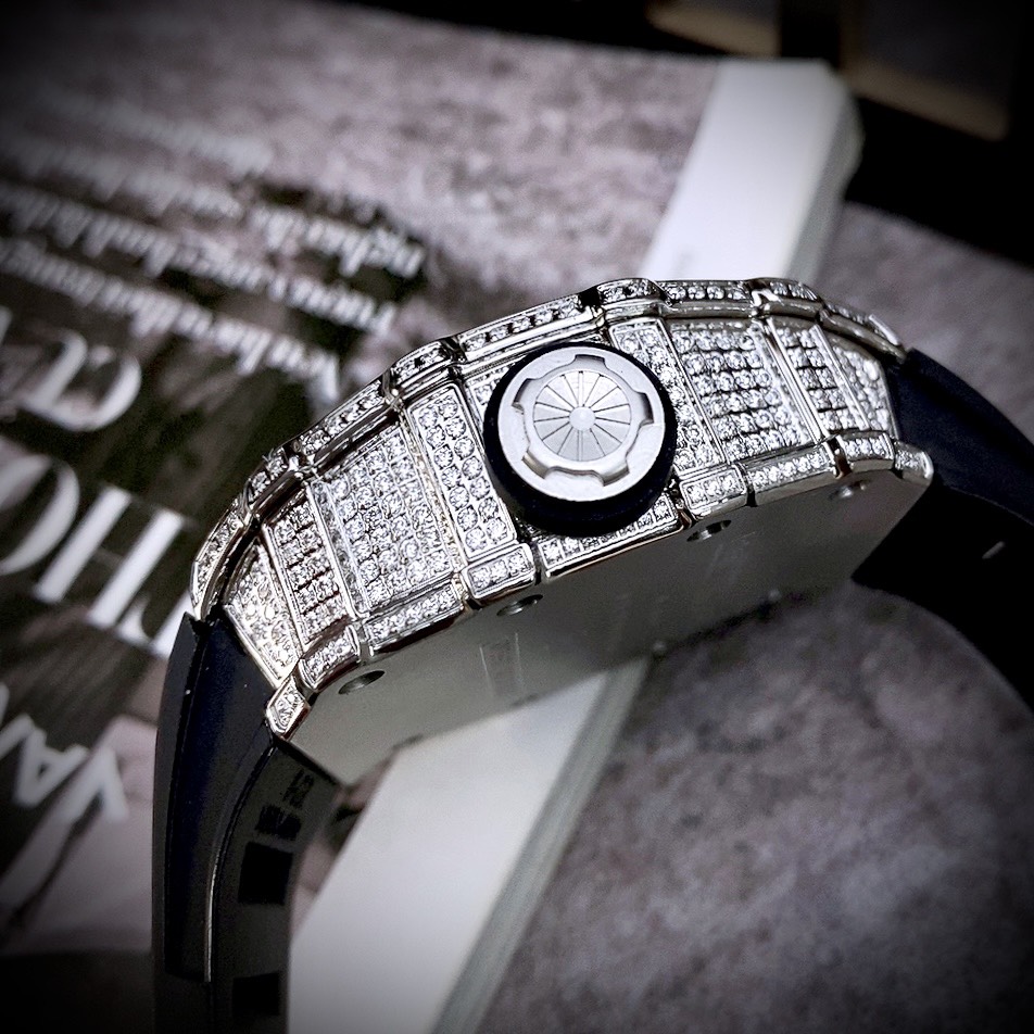 Đồng hồ Richard Mille máy Nhật giá rẻ RM35-01 màu đen đính đá 45mm (1)
