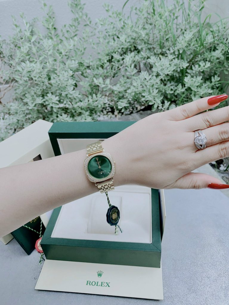 Đồng hồ Rolex Cellini nữ dây kim loại mạ vàng đính đá 34mm (1)