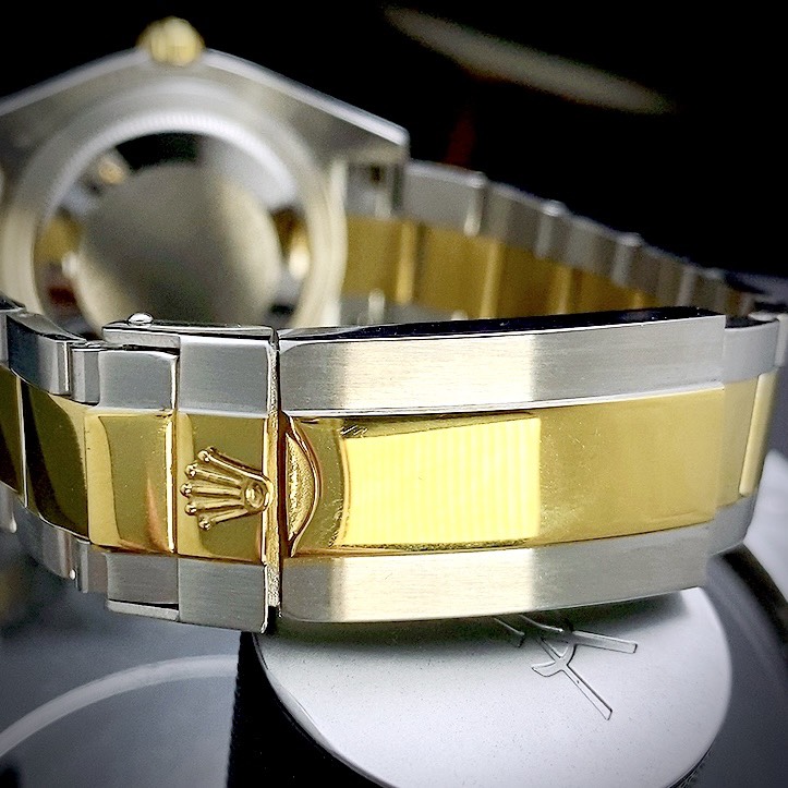 Đồng hồ Rolex Datejust máy Nhật Super fake mặt nếp gấp 41mm