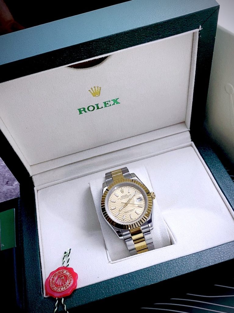 Đồng hồ Rolex Datejust máy Nhật Super fake mặt nếp gấp 41mm