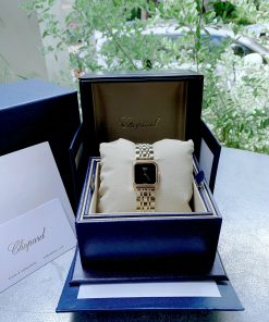 Đồng hồ nữ Chopard giá rẻ dây kim loại mạ vàng mặt vuông 30mm (1)