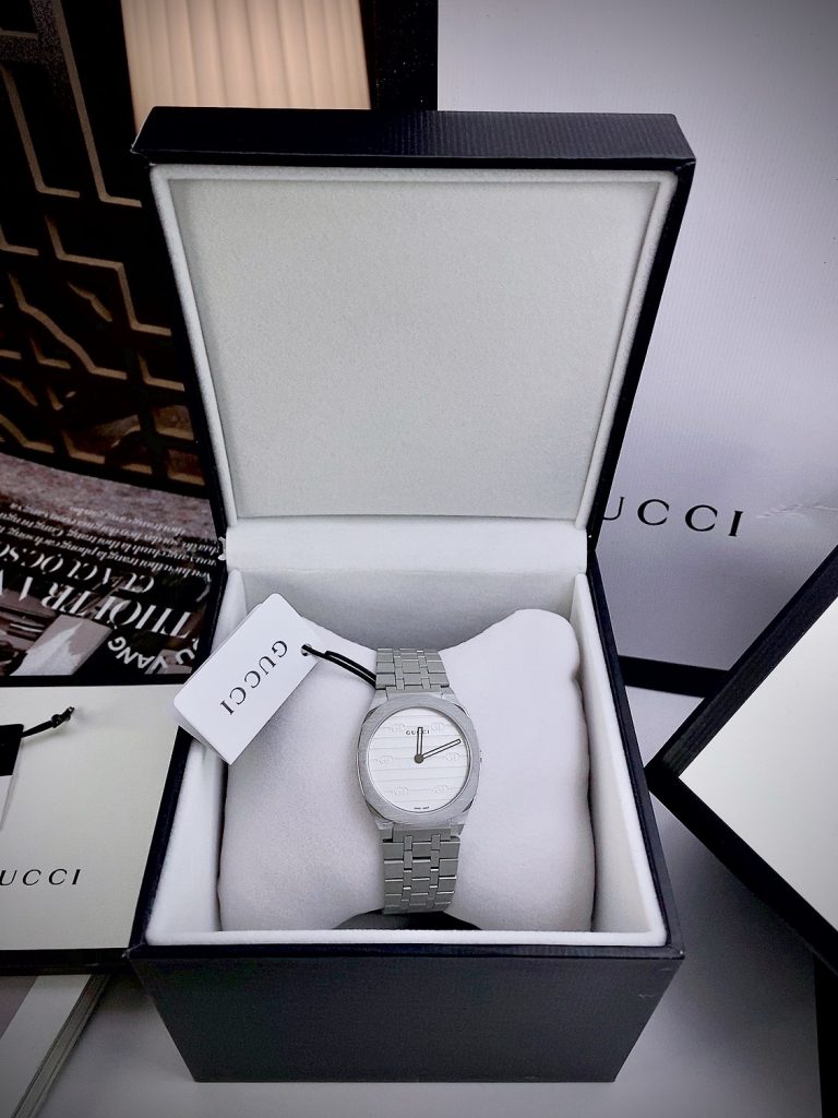 Đồng hồ nữ Gucci 25H Lady Watch siêu cấp mặt vuông dây kim loại