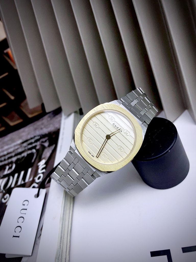 Đồng hồ nữ Gucci 25H Lady Watch siêu cấp mặt vuông dây kim loại
