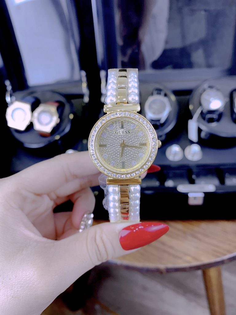 Đồng hồ nữ Guess Gala Like Auth dây ngọc trai