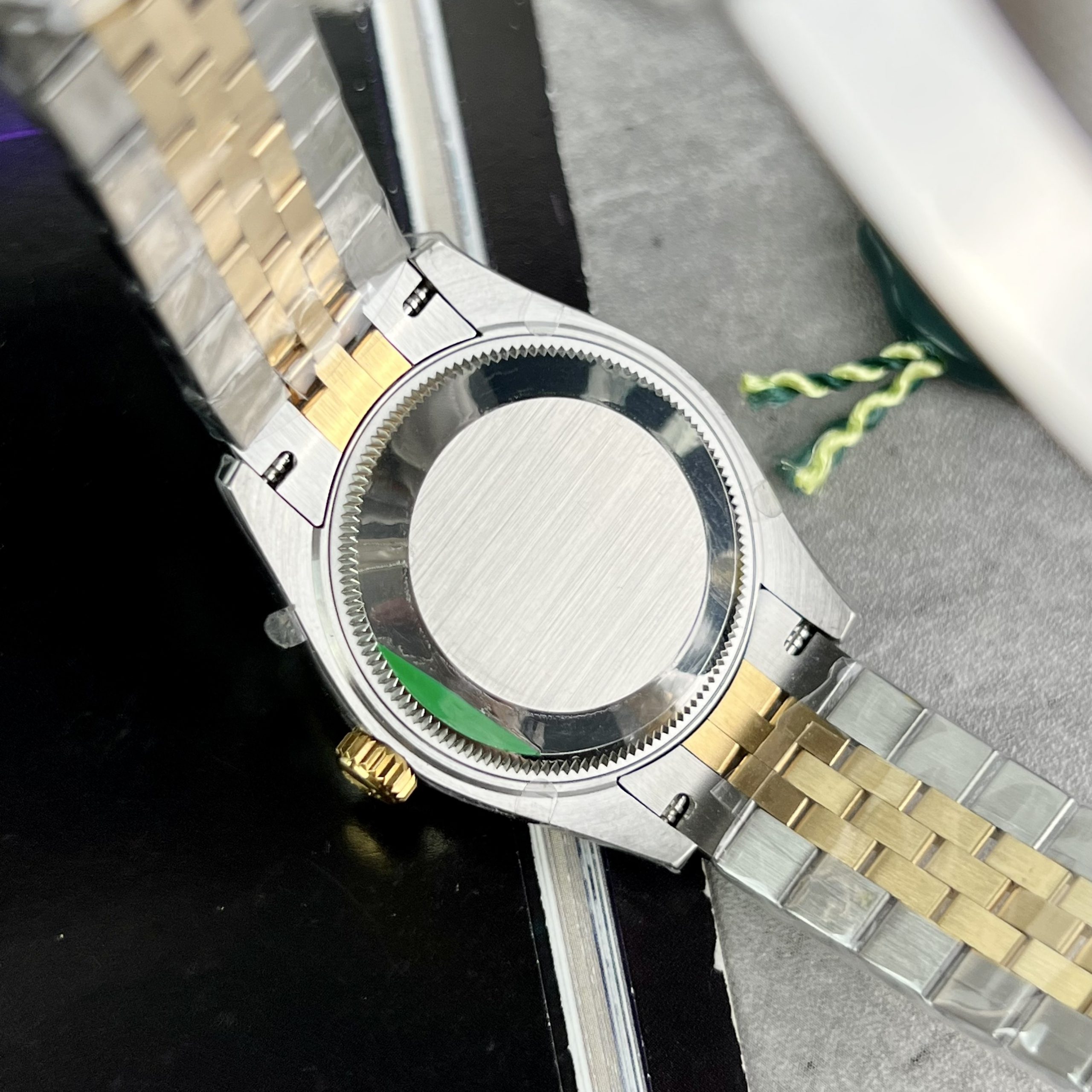 Đồng hồ nữ Rolex DateJust Replica 11 Thụy Sỹ EW Factory 31mm (7) Đồng hồ nữ Rolex DateJust Replica 11 Thụy Sỹ EW Factory 31mm (2)