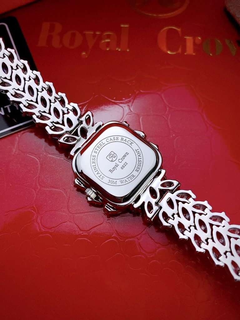 Đồng hồ nữ Royal Crown đính đá mặt xà cừ Like Auth 30mm