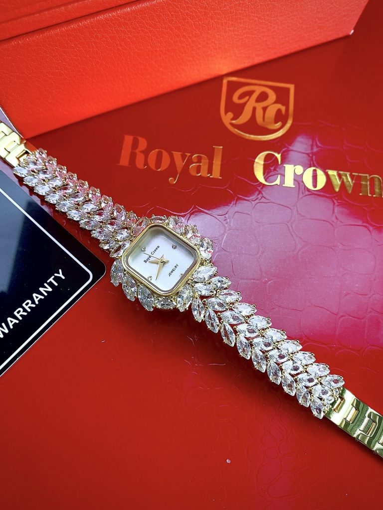 Đồng hồ nữ Royal Crown đính đá mặt xà cừ Like Auth 30mm