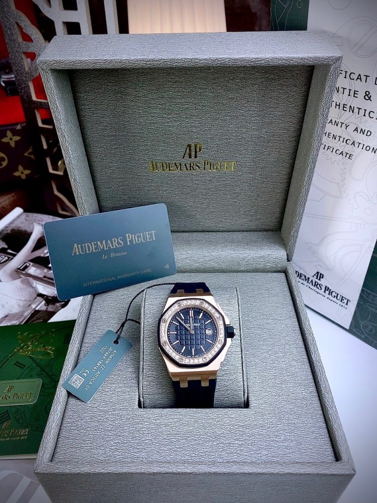 Đồng hồ Audemars Piguet Royal Oak Offshore Rose Gold màu đen Fake Cao Cấp 37mm (2)