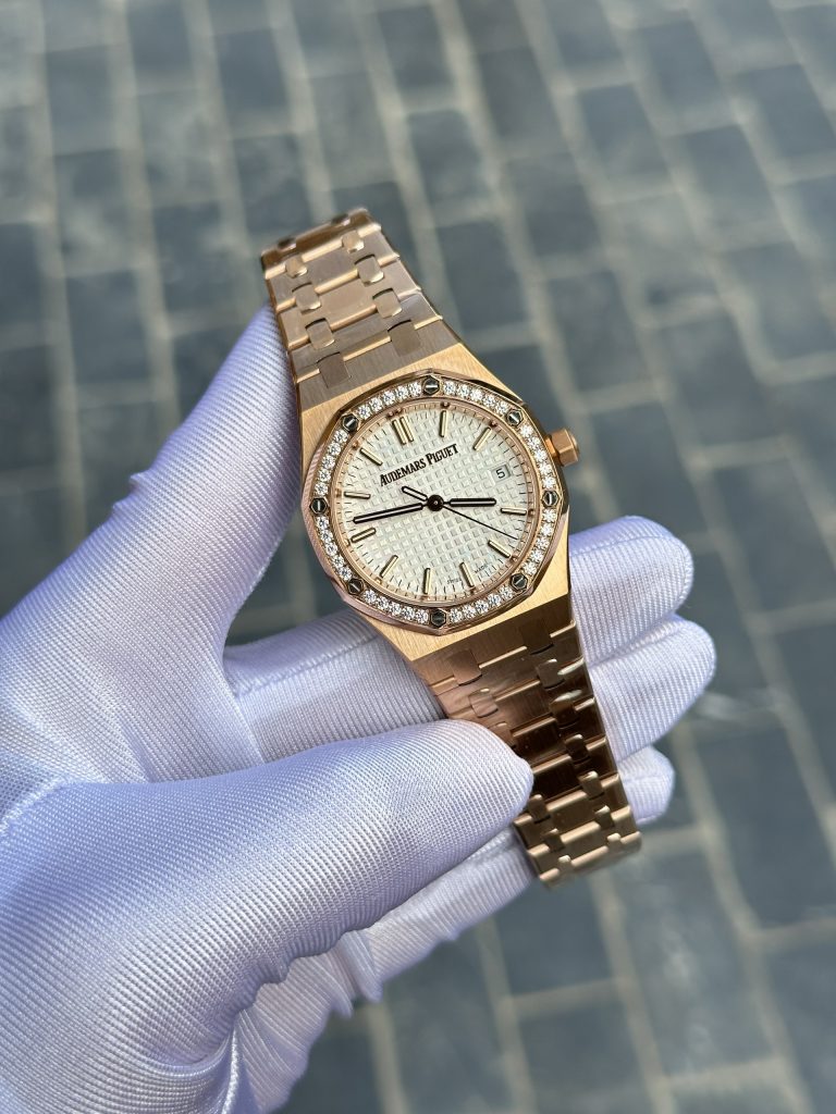 Đồng hồ Audemars Piguet Royal Oak Rose Gold Rep 11 Máy Cơ Thụy Sỹ 33mm (2)