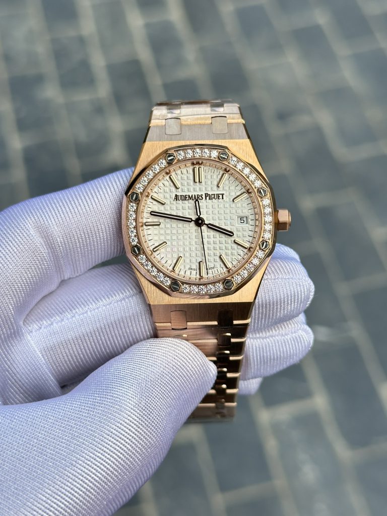 Đồng hồ Audemars Piguet Royal Oak Rose Gold Rep 11 Máy Cơ Thụy Sỹ 33mm (2)