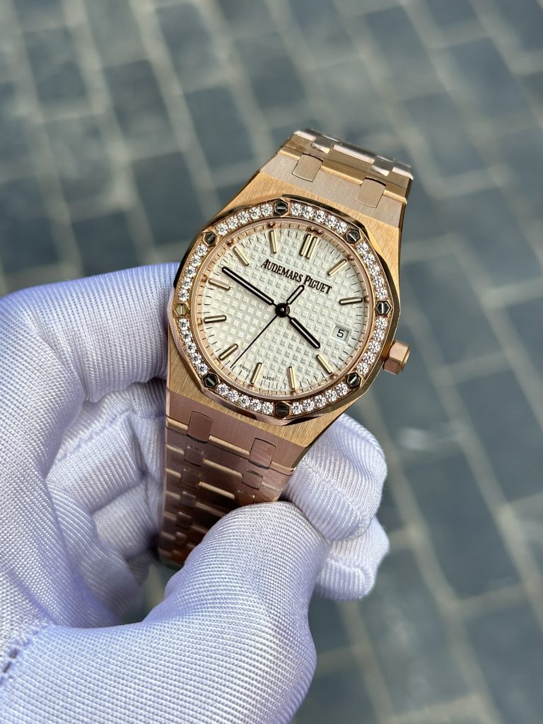 Đồng hồ Audemars Piguet Royal Oak Rose Gold Rep 11 Máy Cơ Thụy Sỹ 33mm (2)