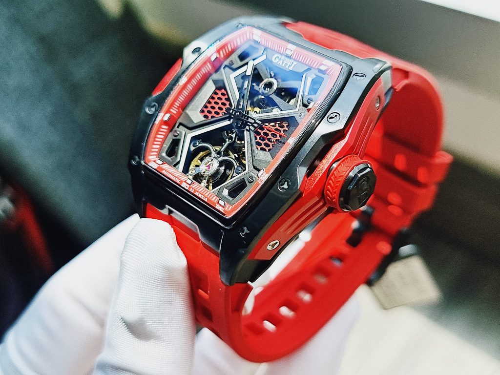 Đồng hồ Bonest Gatti 5501 chính hãng màu đỏ lộ máy 45mm