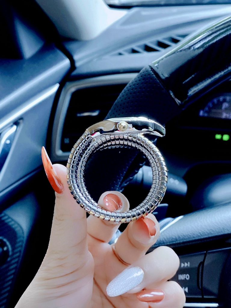 Đồng hồ Just Cavalli màu demi nữ dáng rắn cuốn Like Auth 33mm (2)