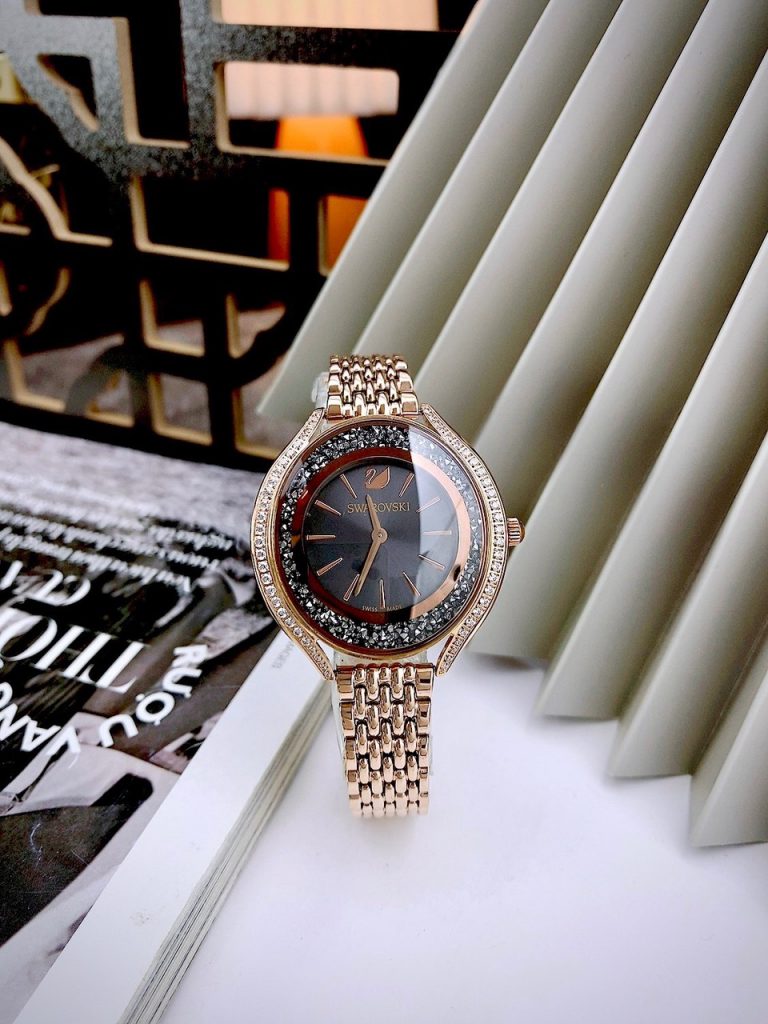 Đồng hồ Swarovski nữ đính đá Like Auth màu vàng hồng 36mm (2)