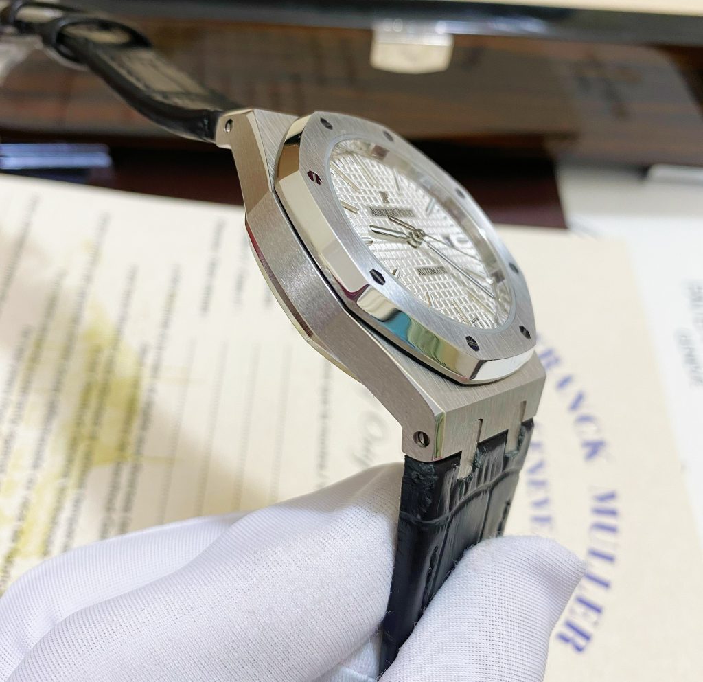 Đồng hồ nam Audemars Piguet Super Fake 11 máy cơ Nhật màu trắng 41mm (2)