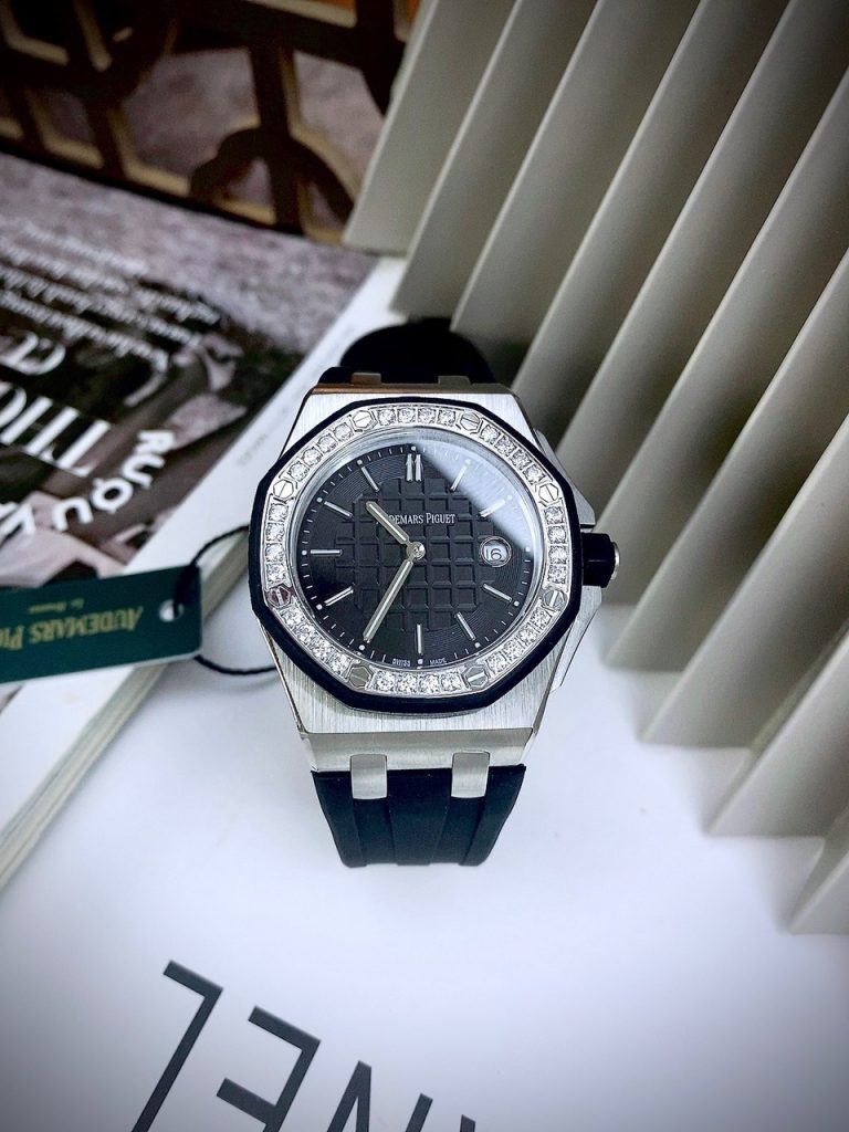 Đồng hồ nữ Audemars Piguet Royal Oak Offshore màu đen Fake 11 Cao Cấp 37mm (2)