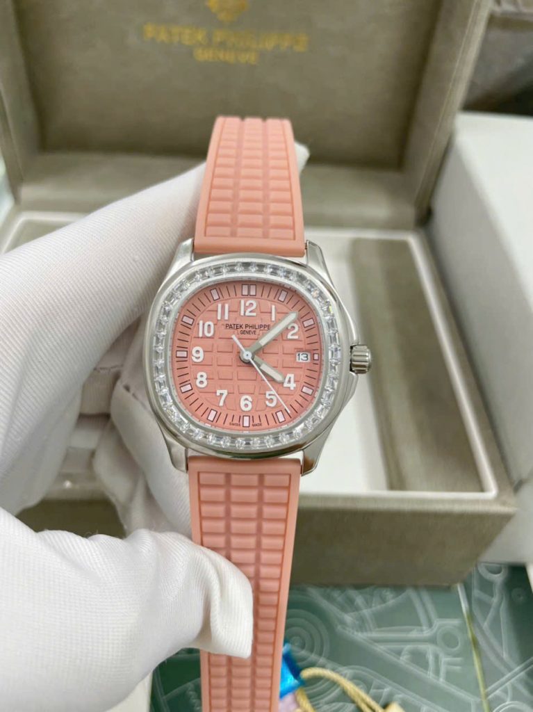 Đồng hồ nữ Patek Philippe đính đá Baguette máy Pin Nhật 35mm (1)