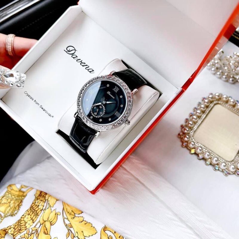 Đồng hồ nữ chính hãng Davena 31903 mặt đen đính đá 37mm (2)