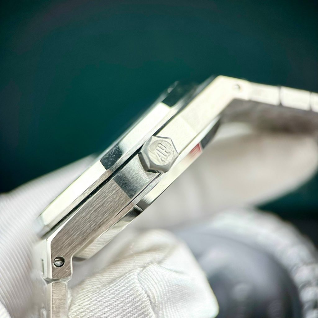 Đồng hồ Audemars Piguet Fake máy cơ Nhật nam đính đá baguette 41mm (2)