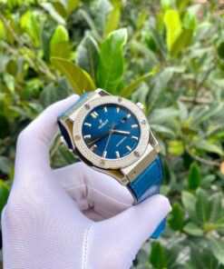 Đồng hồ Hublot nam đính đá máy cơ Automatic Hublot Classic Fusion màu xanh 42mm- DWatch