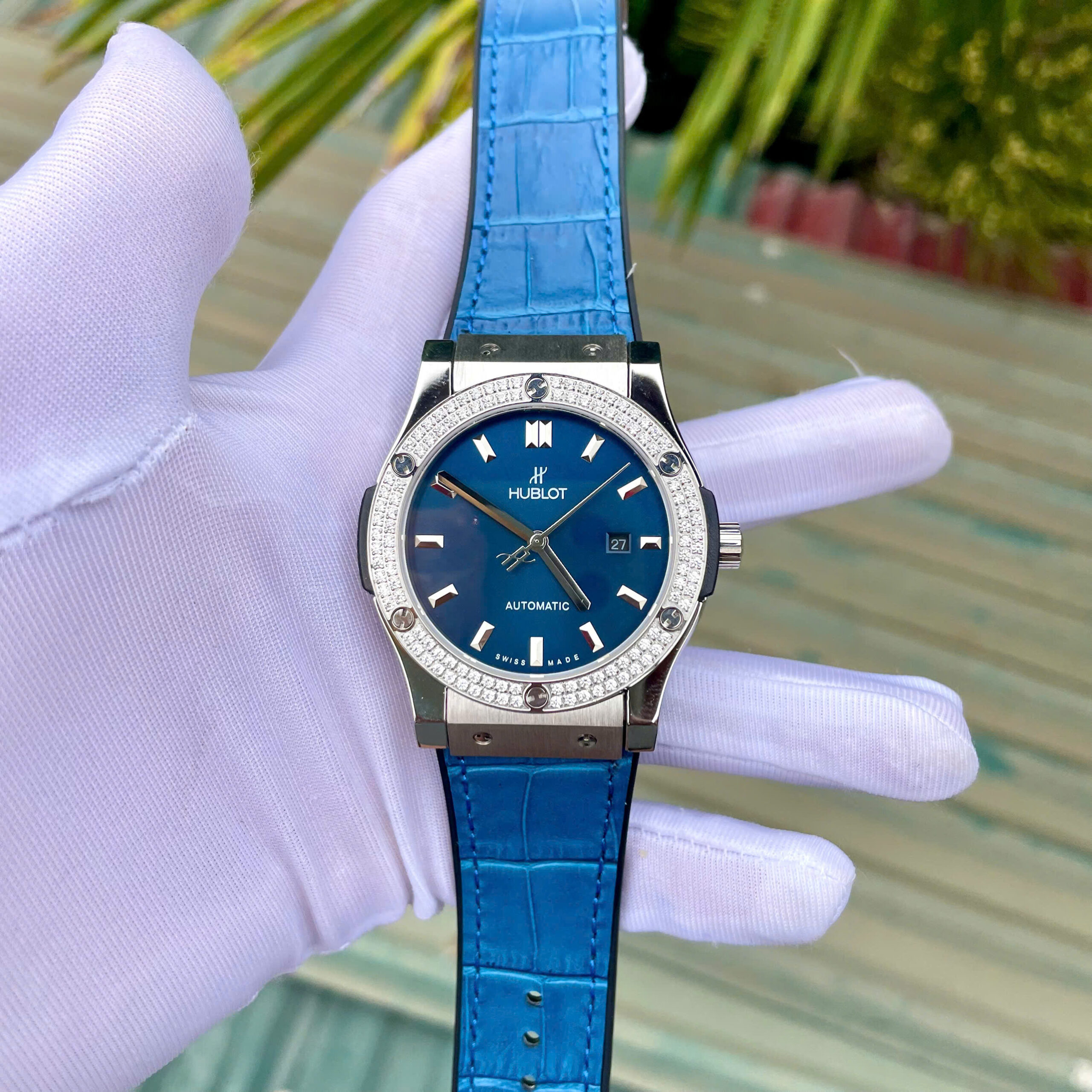 Đồng hồ Hublot nam đính đá máy cơ Automatic Hublot Classic Fusion màu xanh 42mm- DWatch (3) Đồng hồ Hublot nam đính đá máy cơ Automatic Hublot Classic Fusion màu xanh 42mm- DWatch