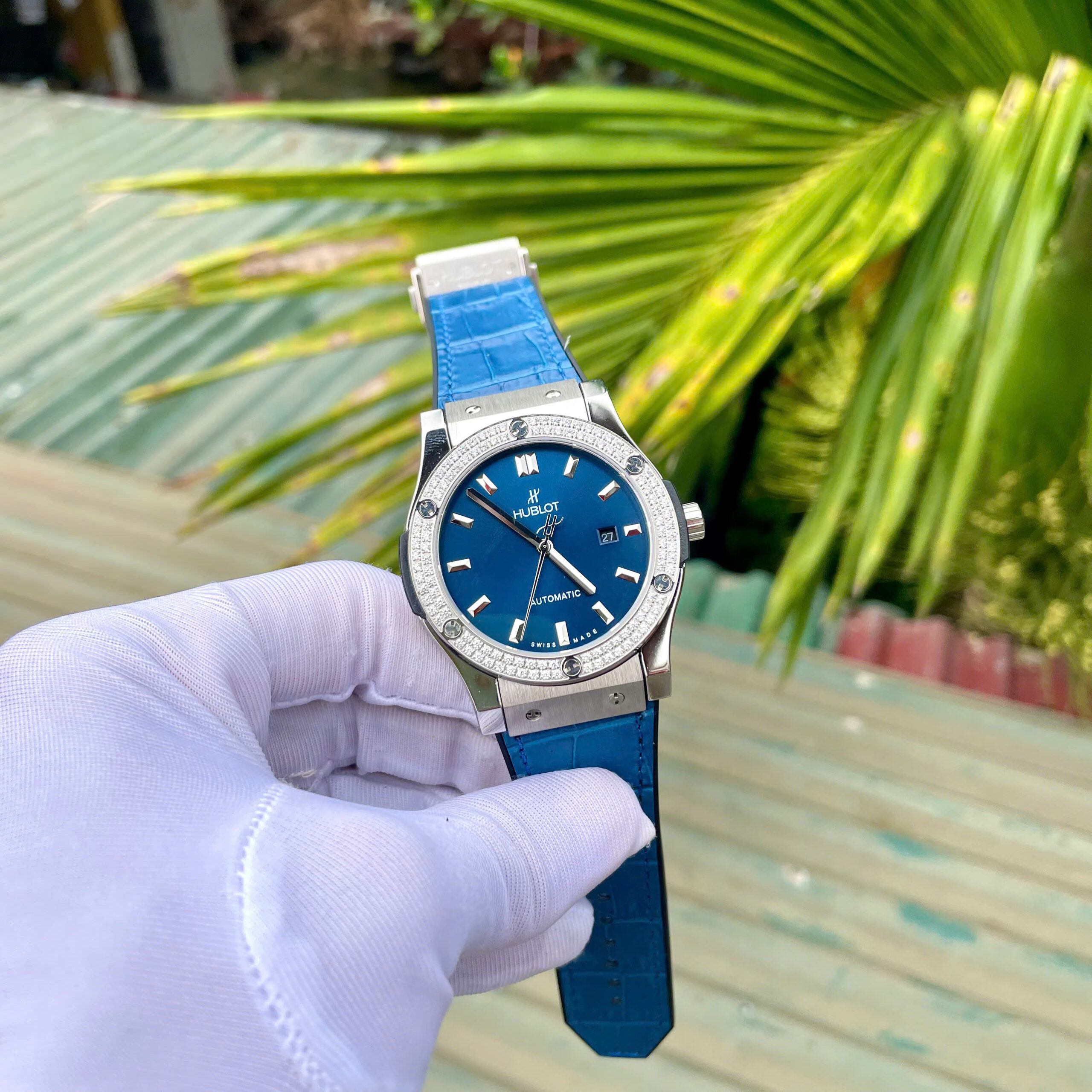 Đồng hồ Hublot nam đính đá máy cơ Automatic Hublot Classic Fusion màu xanh 42mm- DWatch (4) Đồng hồ Hublot nam đính đá máy cơ Automatic Hublot Classic Fusion màu xanh 42mm- DWatch