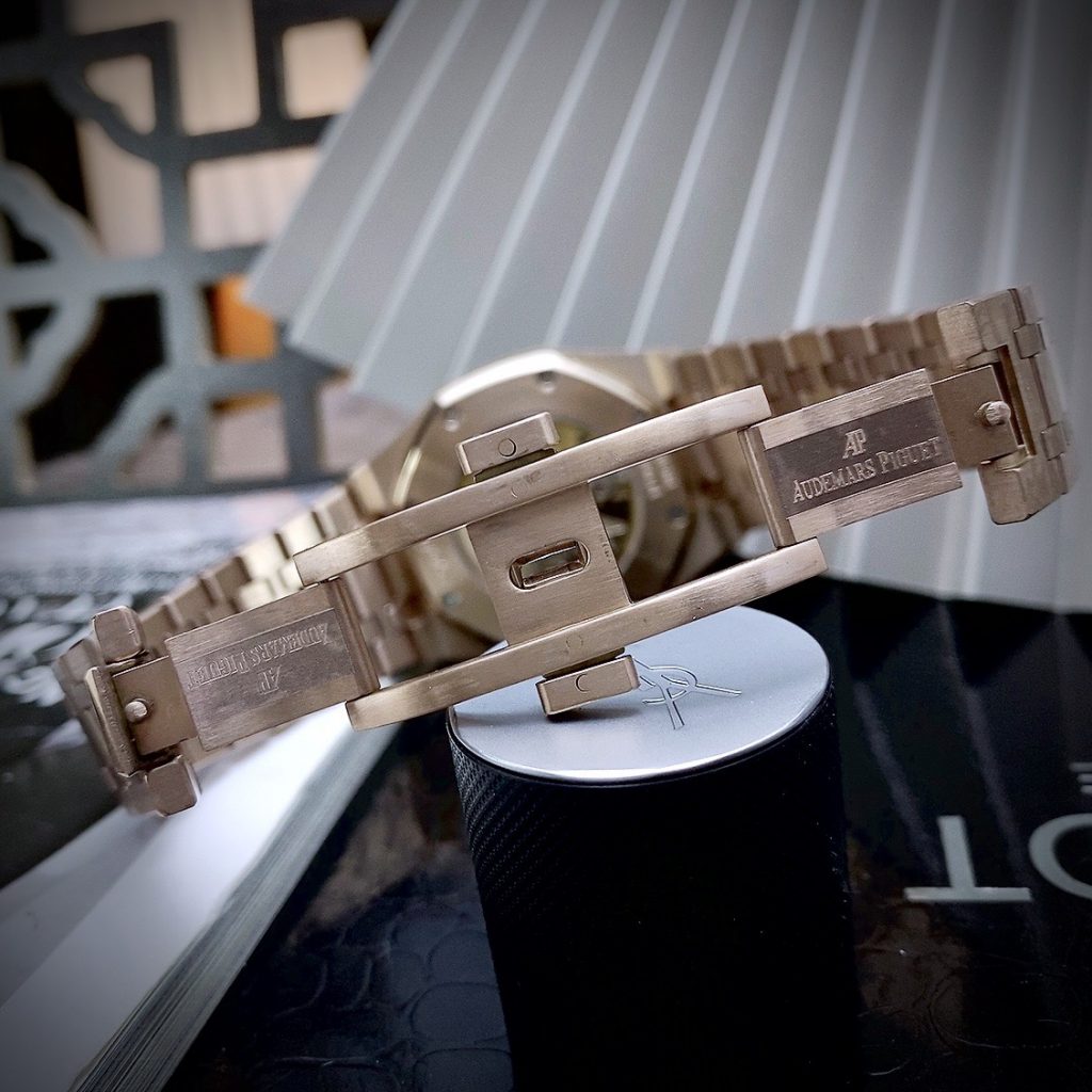 Đồng hồ Audemars Piguet Roal Oak nam máy cơ Nhật vàng hồng 41mm