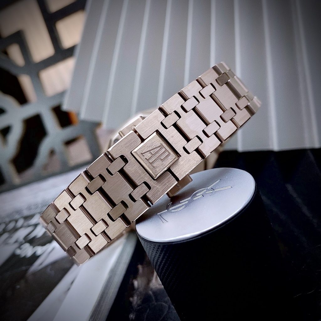 Đồng hồ Audemars Piguet Roal Oak nam máy cơ Nhật vàng hồng 41mm