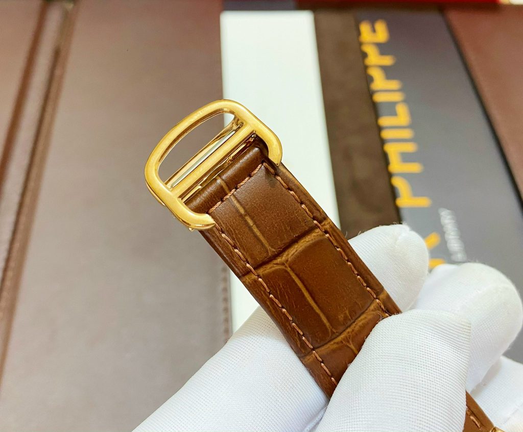 Đồng hồ Cartier Bleu De nam dây da máy cơ Nhật Fake 11 40mm