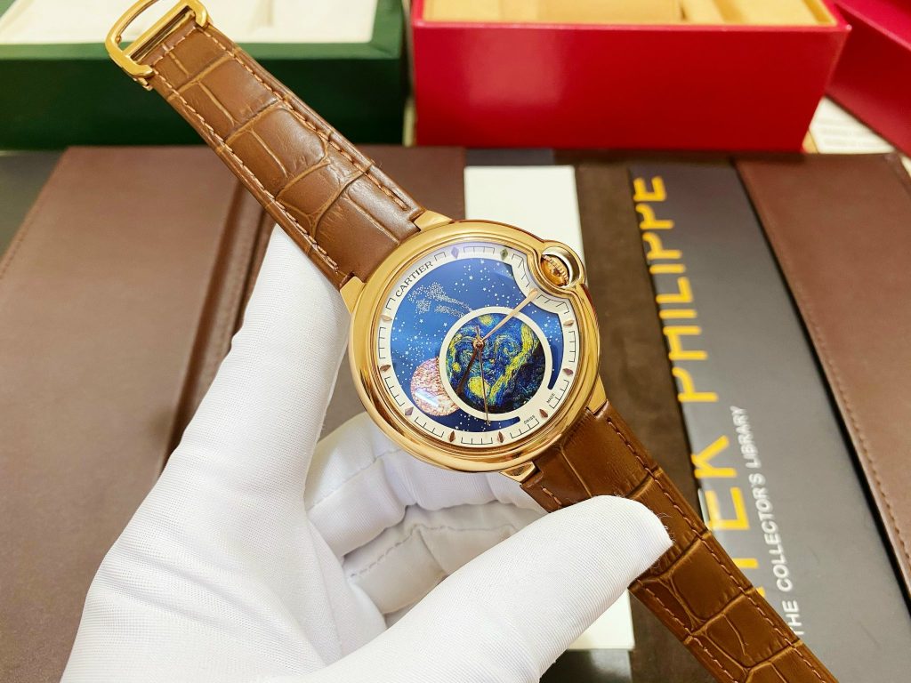 Đồng hồ Cartier Bleu De nam dây da máy cơ Nhật Fake 11 40mm