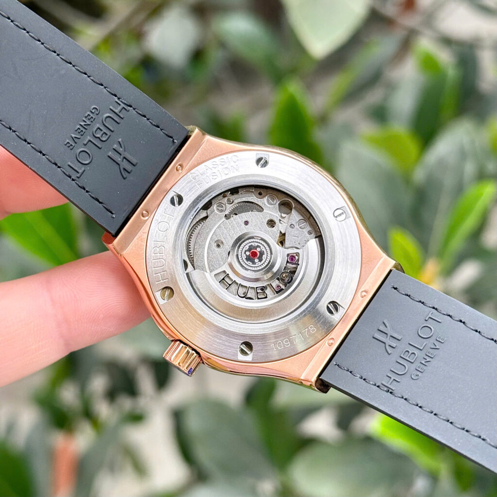 Đồng hồ Hublot nam siêu cấp ZF Nhật king gold đính đá Super Fake 1:1 42mm - DWatch