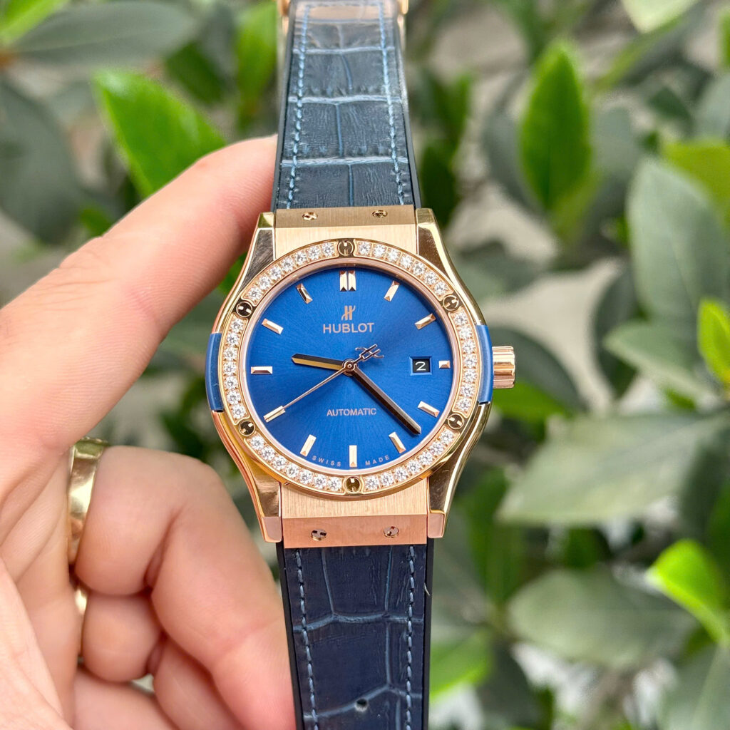 Đồng hồ Hublot nam siêu cấp ZF Nhật king gold đính đá Super Fake 1:1 42mm - DWatch