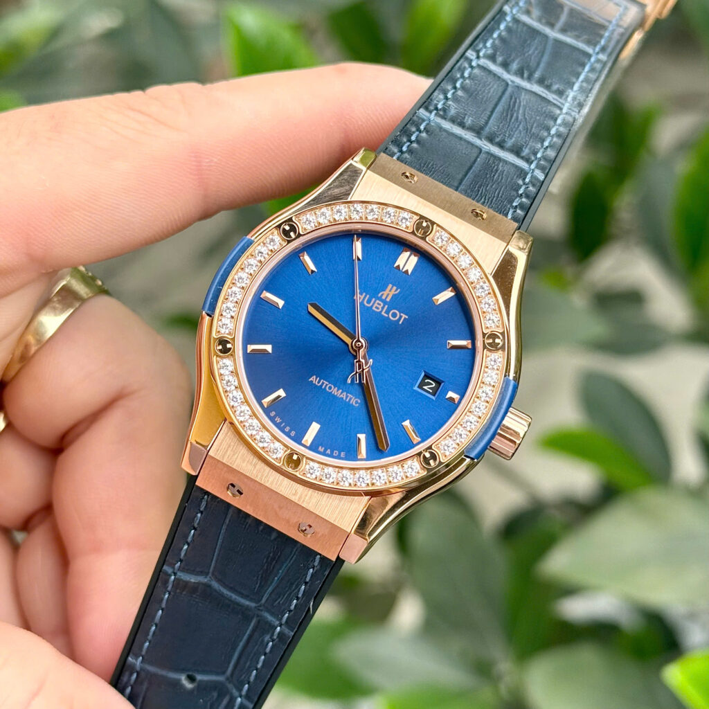 Đồng hồ Hublot nam siêu cấp ZF Nhật king gold đính đá Super Fake 1:1 42mm - DWatch