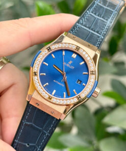 Đồng hồ Hublot nam siêu cấp ZF Nhật king gold đính đá Super Fake 1:1 42mm - DWatch