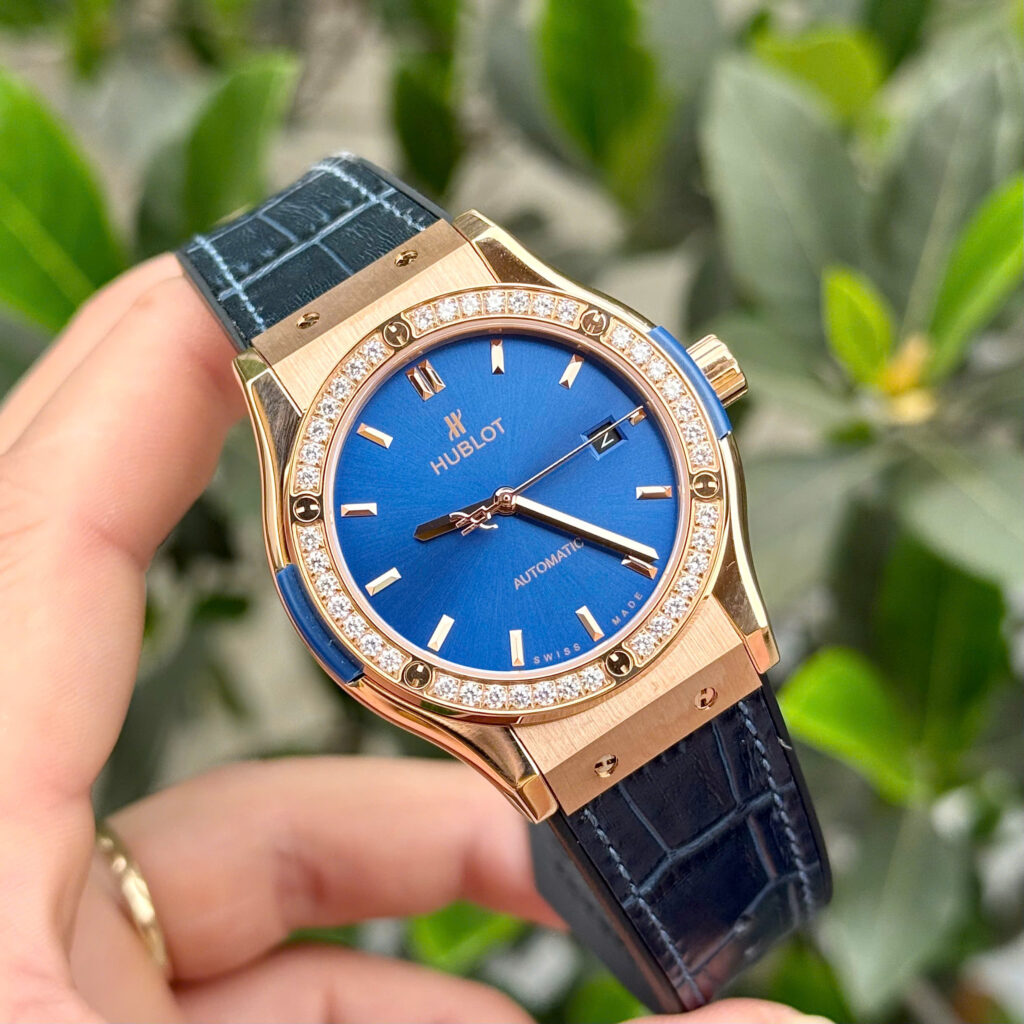 Đồng hồ Hublot nam siêu cấp ZF Nhật king gold đính đá Super Fake 1:1 42mm - DWatch