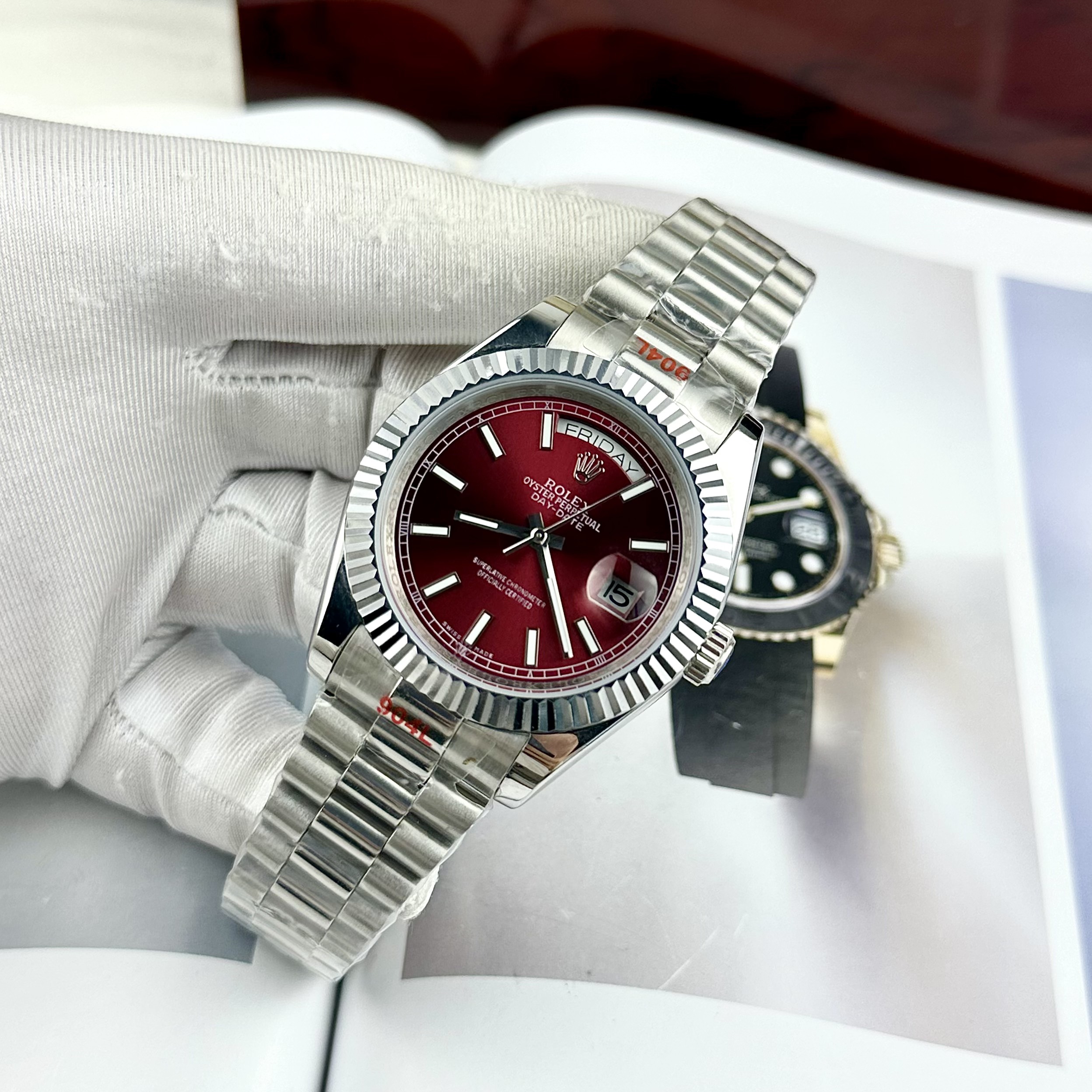 Đồng hồ Rolex Day-Date nam máy cơ Nhật cọc số dạ quang Fake 11 40mm (2) Đồng hồ Rolex Day-Date nam máy cơ Nhật cọc số dạ quang Fake 1:1 40mm