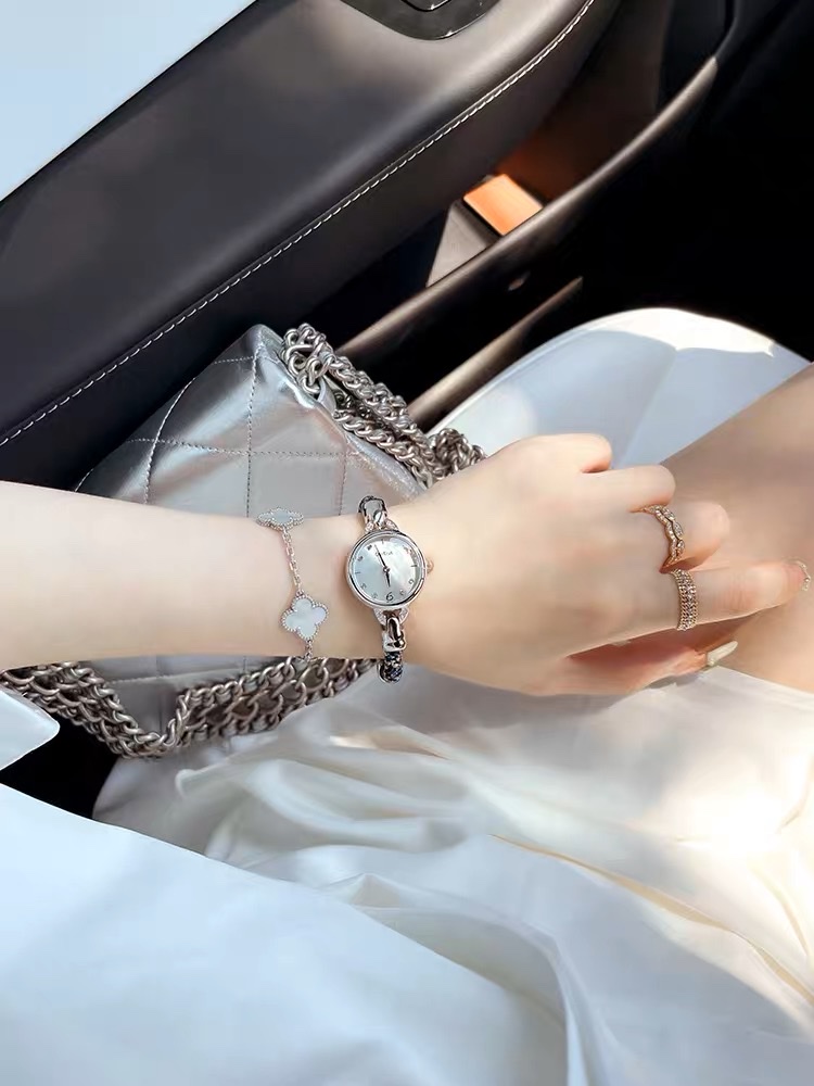 Đồng hồ Davena chính hãng nữ Davena D61539 Rose - Silver mặt khảm trai 28mm