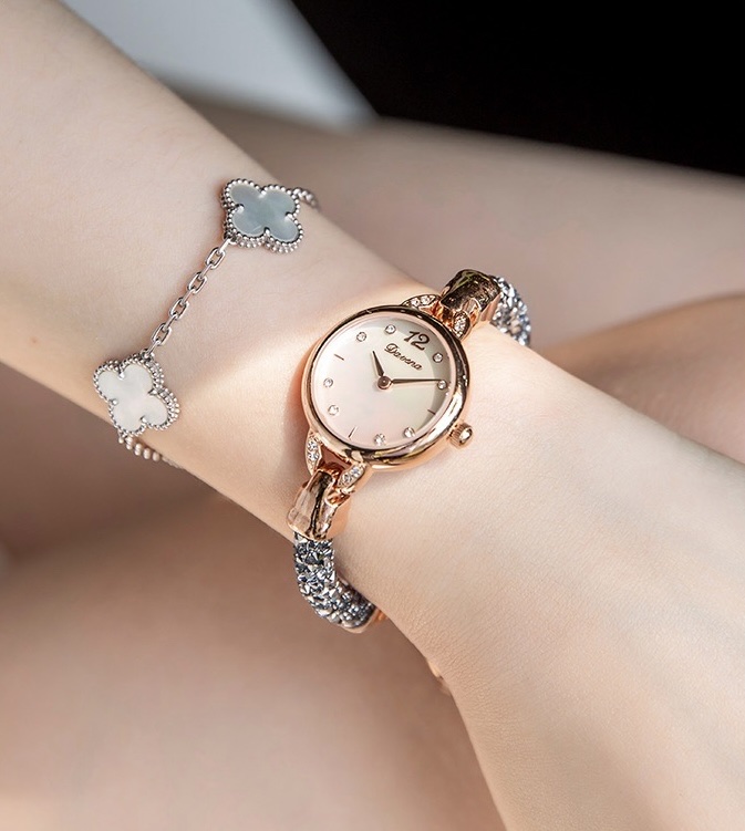 Đồng hồ Davena chính hãng nữ Davena D61539 Rose - Silver mặt khảm trai 28mm