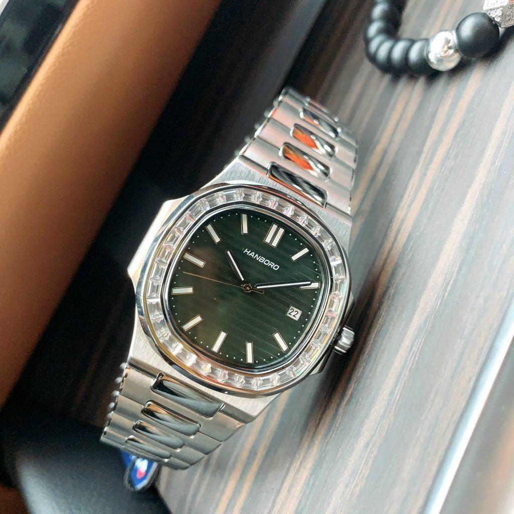 Đồng hồ nam Hanboro chính hãng cọc số dạ quang viền đính đá 40mm (2)