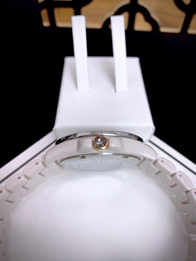 Đồng hồ Coach Ceramic Rainbow Crystal Bezal nữ máy Quartz Nhật Like auth 36mm