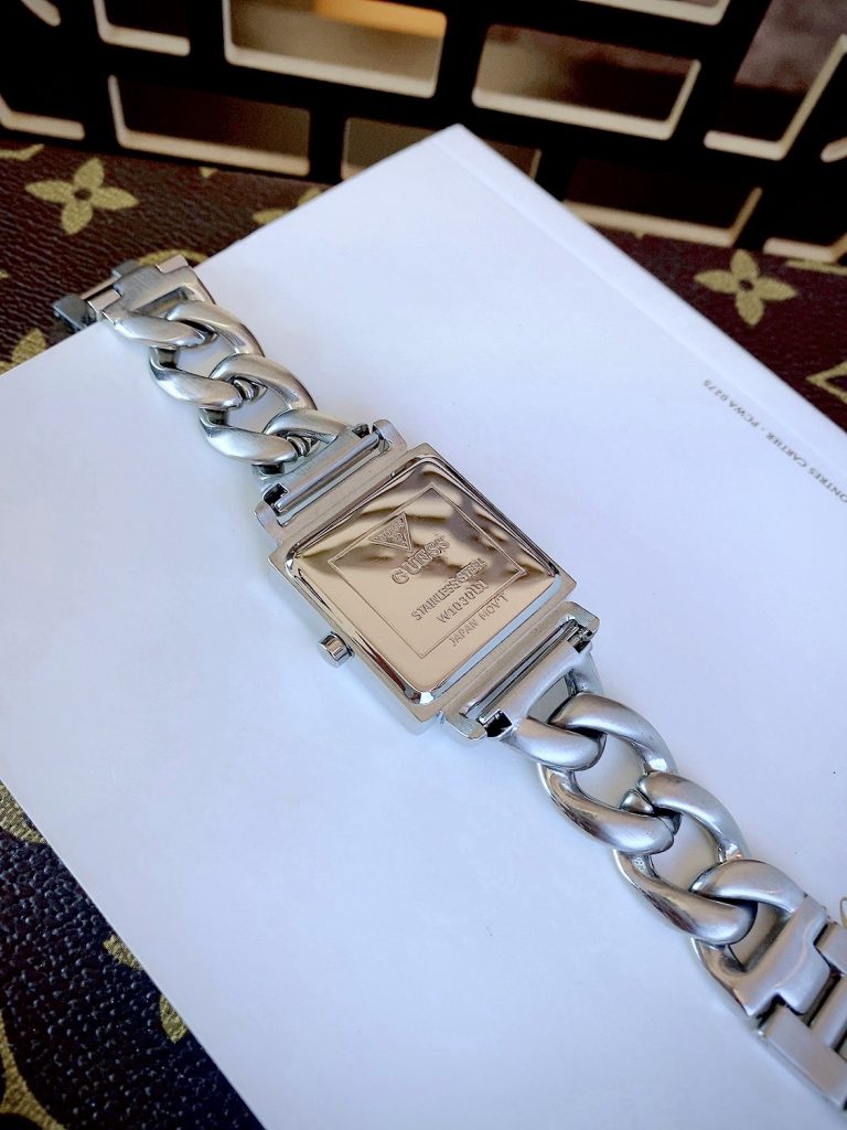 Đồng hồ Guess Chain Bracelet nữ dây kim loại W1030L3 Like auth 28mm