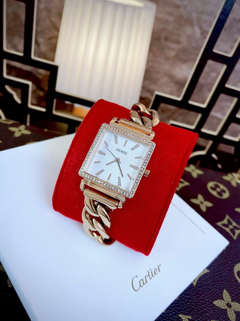 Đồng hồ Guess Chain Bracelet nữ đính đá W1030L4 Like auth 28x28mm