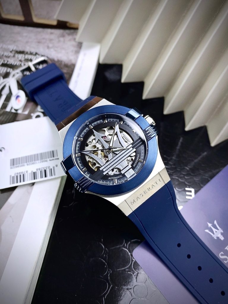 Đồng hồ Maserati Uomo Potenza R88211008028 nam dây cao su 42mm