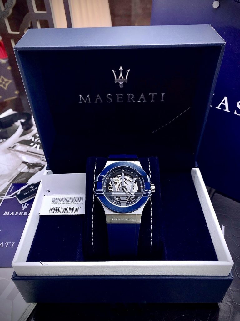 Đồng hồ Maserati Uomo Potenza R88211008028 nam dây cao su 42mm