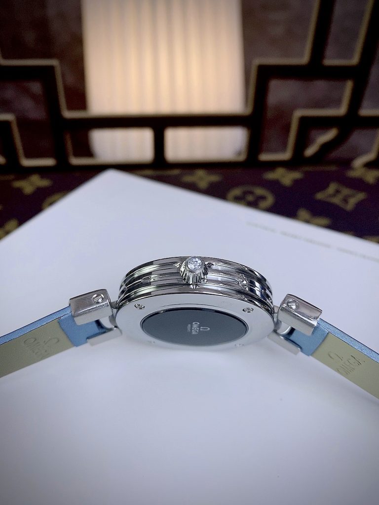 Đồng hồ Omega Deville nữ mặt xà cừ Fake giá rẻ 34mm