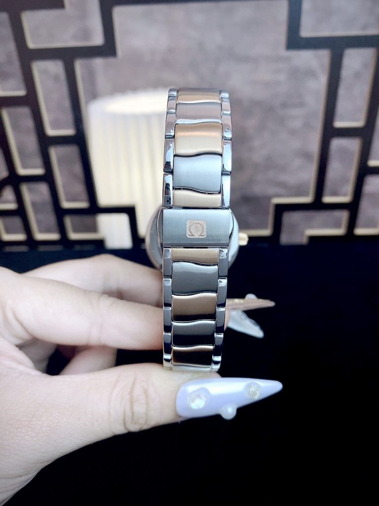 Đồng hồ Omega Ladymatic nữ mặt khảm trai Super Fake 34mm