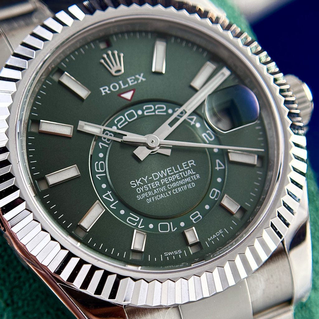 Đồng hồ Rolex Rep 11 Sky-Dweller 326934 mặt xanh lá cây 42mm (3)