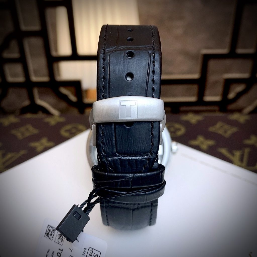 Đồng hồ Tissot T070.045.16.411.00 nam dây da Super Fake 1:1 43mm